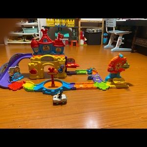 Vtech gogo smart wheel Mickey Magical Wonderland